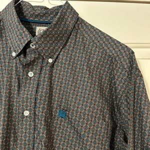 Men’s Cinch Shirt- Medium